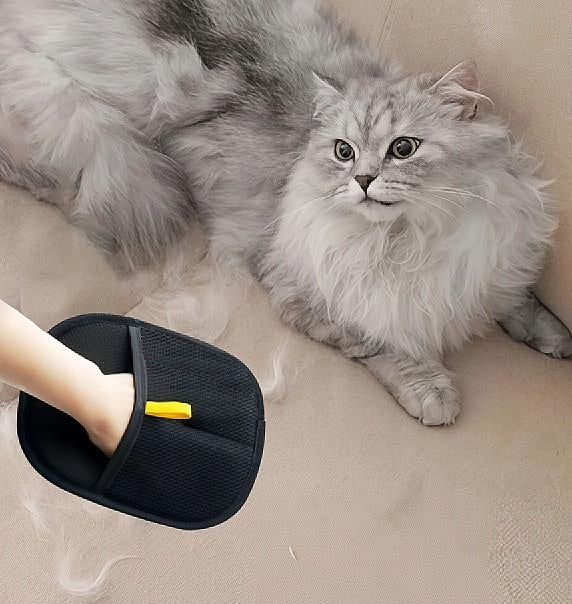 Pet Hair Removal Glove – Groom, De-Shed & Massage for Cats & Dogs